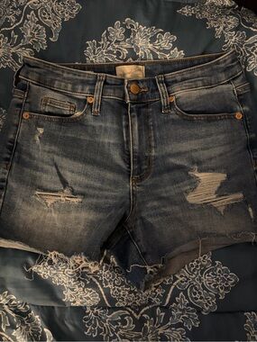 Universal Thread Distressed Dark Blue Denim Jean Shorts